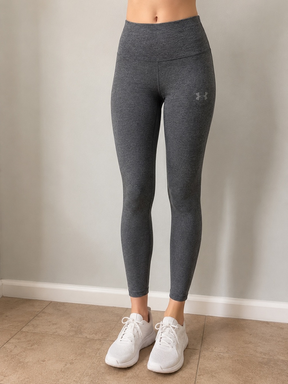 Women’s Under Armour high rise leggings pants Sz M